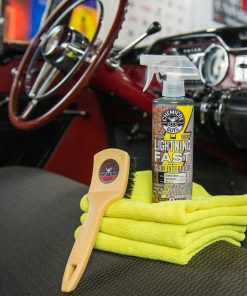 Alternative view of NiftyInteriorDetailingBrush
